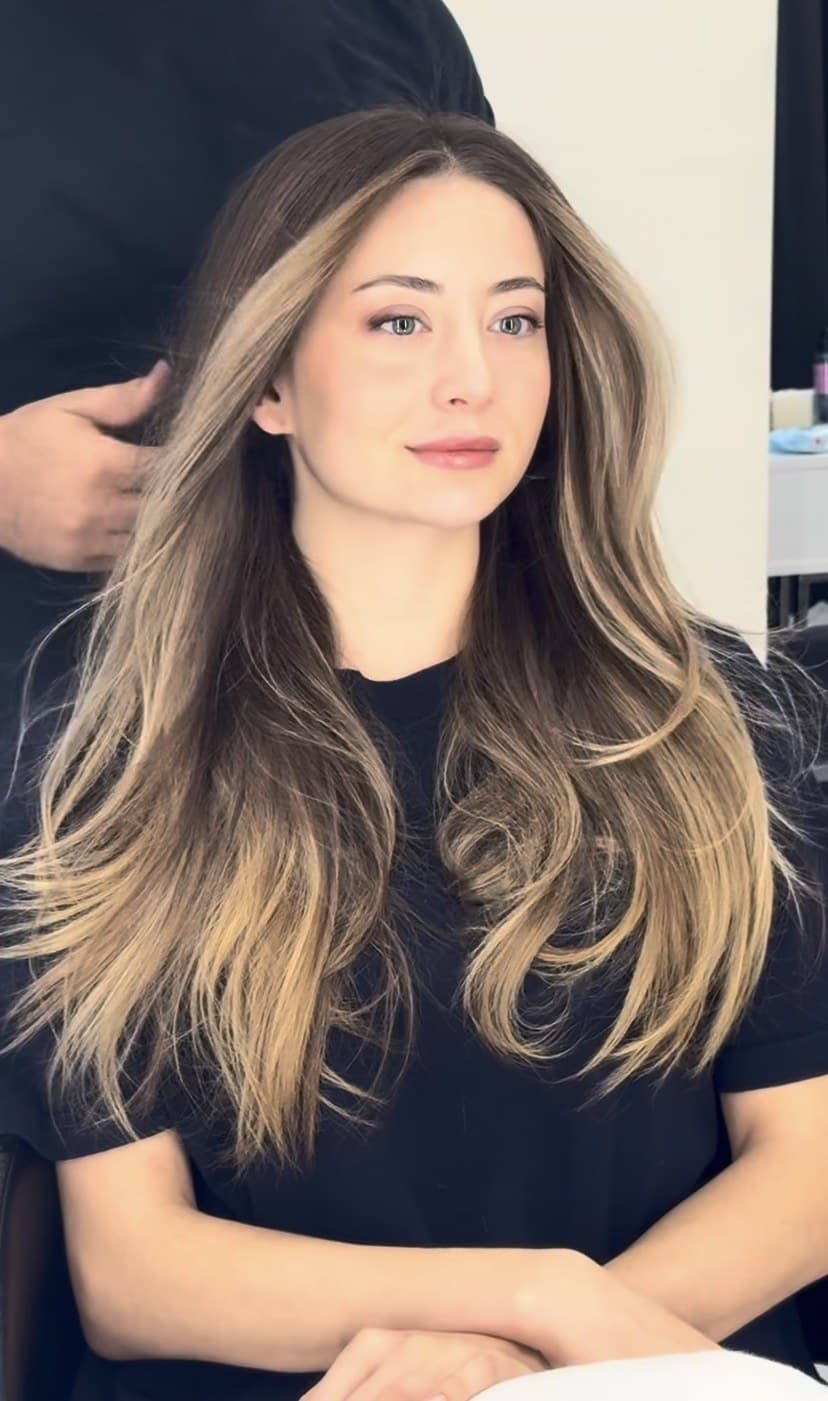 Katlı kesim ve hacimli fön, küllü kumral balayage